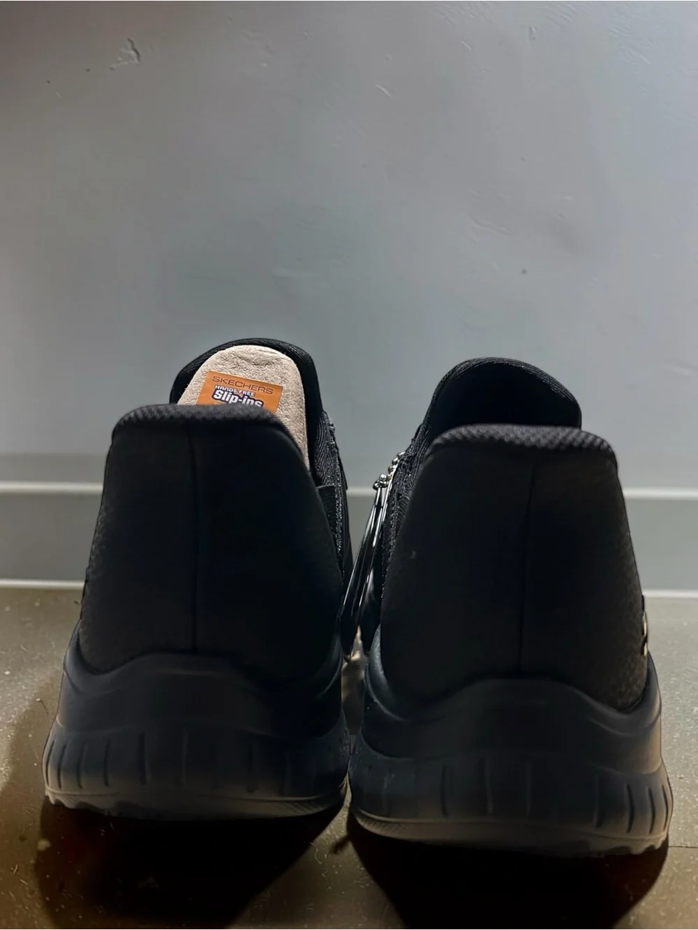 Skechers lightweight knit